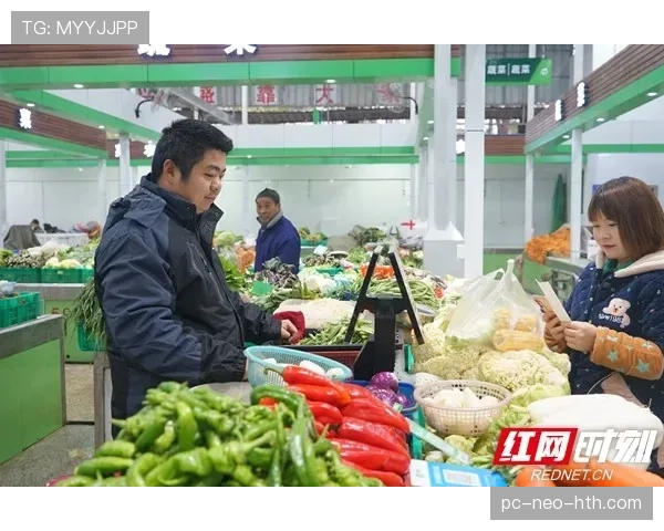 程语轩拎着名牌袋子去菜市场，这反差笑死我了